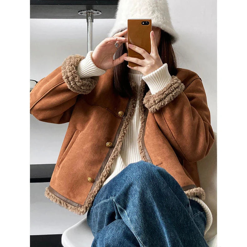 Johana - Veste Boutonnée Rétro en Suède